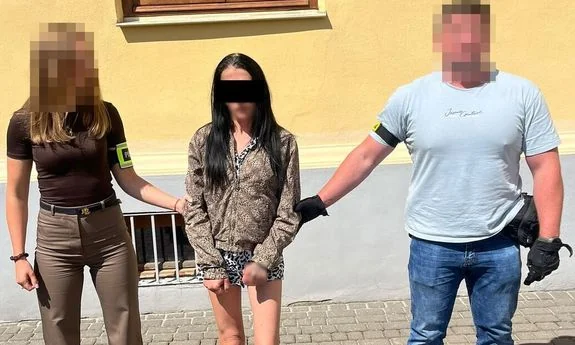 Odpowiedzą za oszustwa na łączną kwotę prawie 100 000 zł