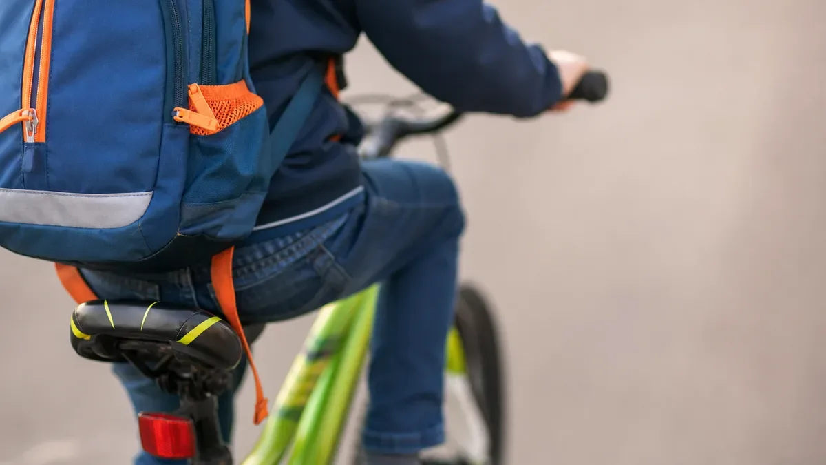 Uczniowie dostaną kaski na egzamin na kartę rowerową