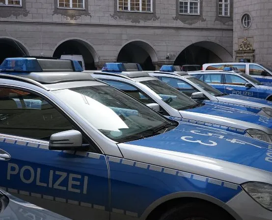 Bezpieczeństwo na drogach i wodach w ostatni wakacyjny weekend pod szczególną kontrolą policji