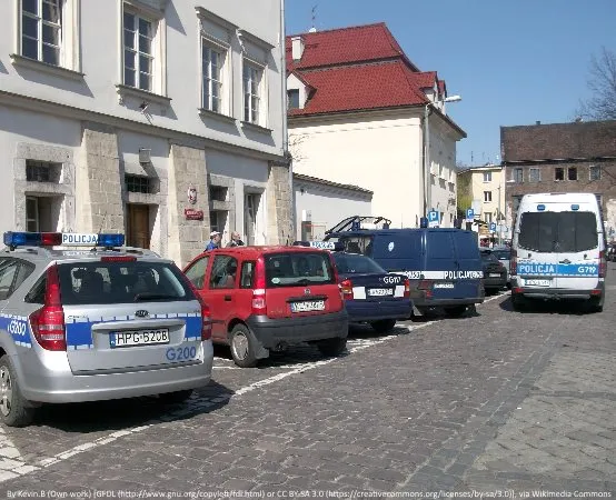 Mężczyzna z Lublina groził policjantom granatem: zatrzymany, grozi mu 8 lat więzienia