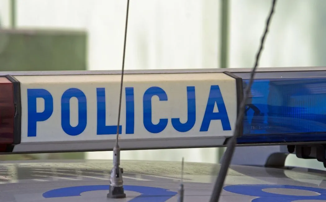 73-latka z Lublina wyrzuciła 15 000 zł przez balkon, myśląc o włamaniu
