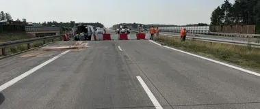 Nierówność na S17 pod Żerdzią. Ruch poszedł na drugą jezdnię