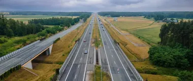 Na S17 ruch wrócił po naprawie. Drogowcy już sprawdzają kolejne miejsca