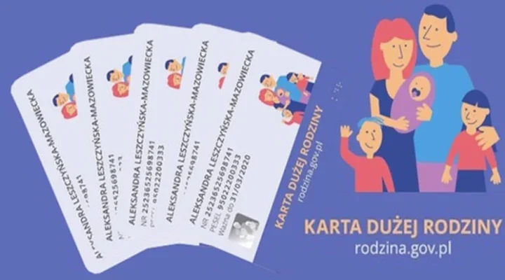 Dłuższy zasiłek dla rodzin z trójką dzieci - co niesie nowa wersja Karty Dużej Rodziny