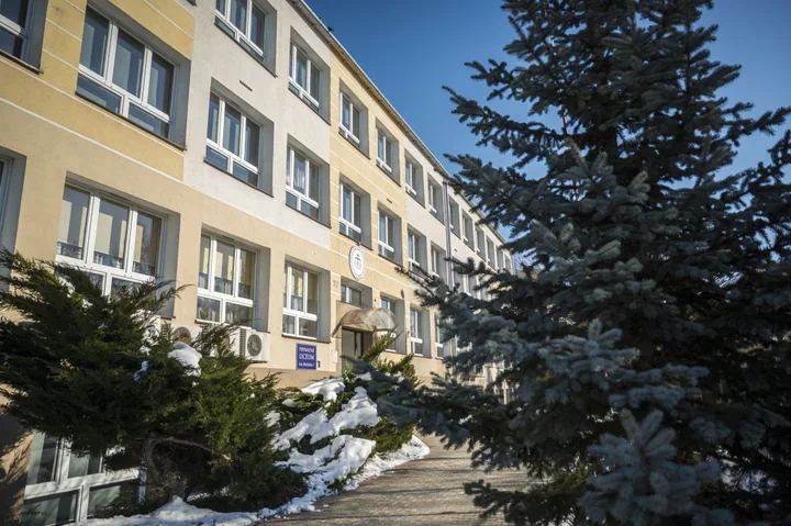 Nowa siedziba Ośrodka Szkolenia Policji ma powstać w budynku po VII LO w Lublinie