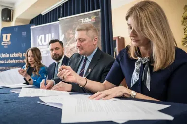 Dwujęzyczna klasa prawniczo-dyplomatyczna – nowe kierunki w III LO