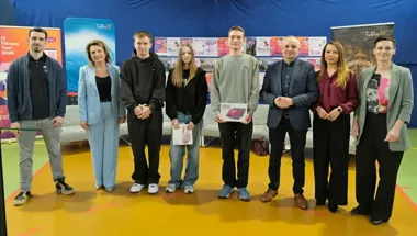 Uczniowie V LO inaugurują w Lublinie drugą edycję IT Fitness Testu – kolejna odsłona największego badania kompetencji cyfrowych