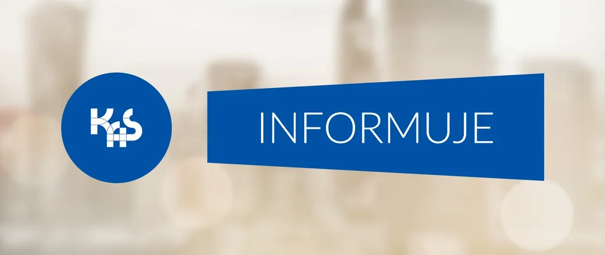 Grafika informacyjna Krajowej Administracji Skarbowej z napisem „INFORMUJE” na rozmytym tle miejskim.